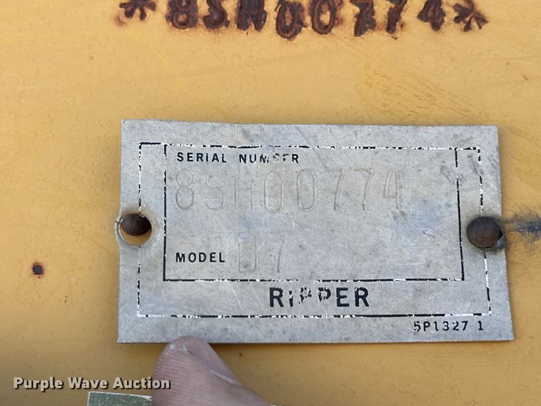 image for item OE9196 2000 Caterpillar  D7R dozer