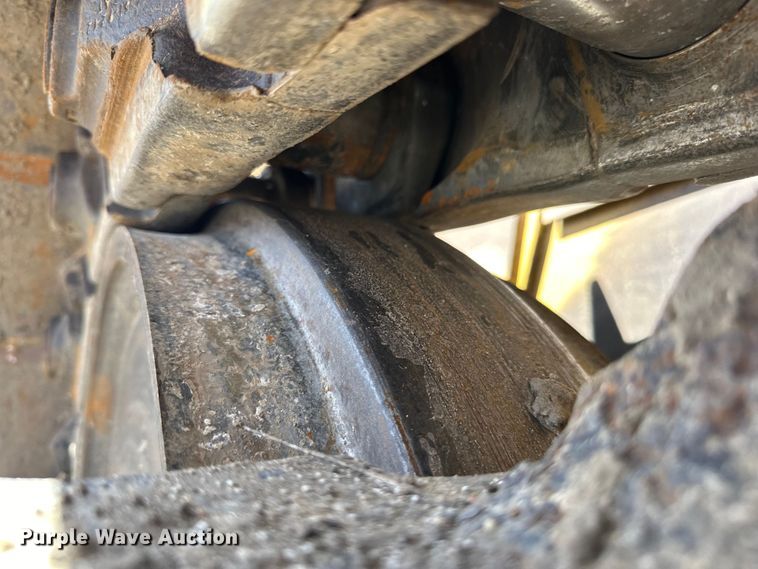 image for item OE9196 2000 Caterpillar  D7R dozer