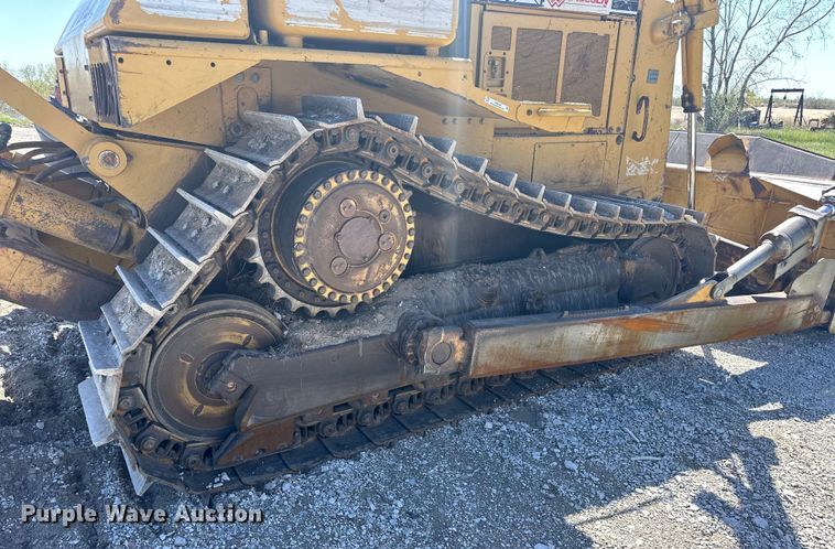 image for item OE9196 2000 Caterpillar  D7R dozer