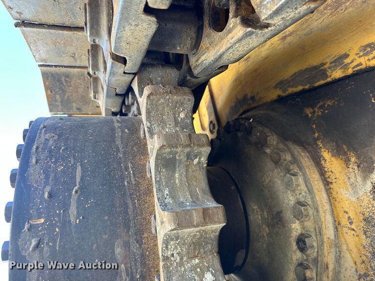 image for item OE9196 2000 Caterpillar  D7R dozer