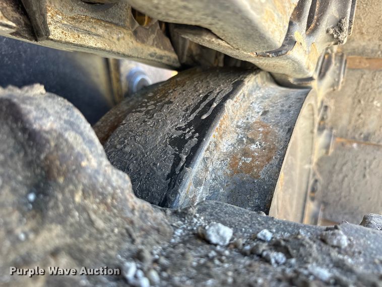 image for item OE9196 2000 Caterpillar  D7R dozer