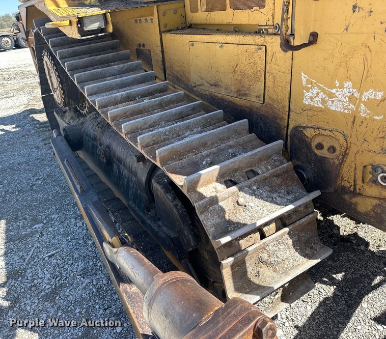image for item OE9196 2000 Caterpillar  D7R dozer