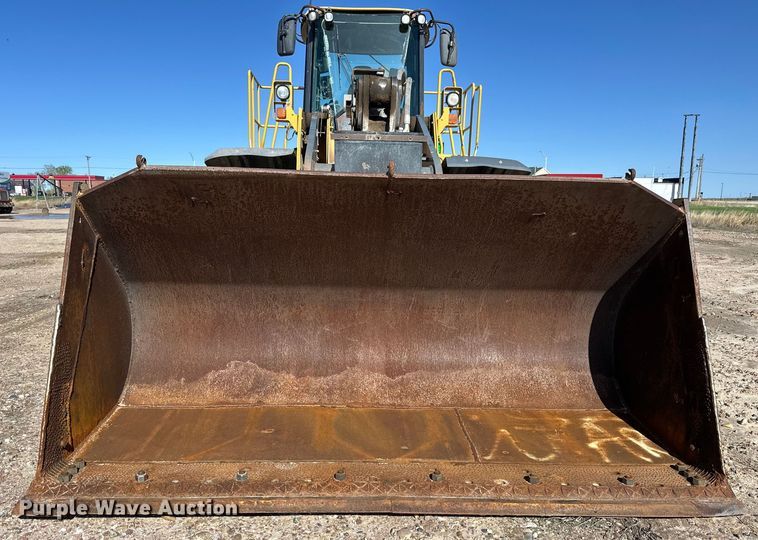 image for item OE9199 2011 John Deere  744K wheel loader