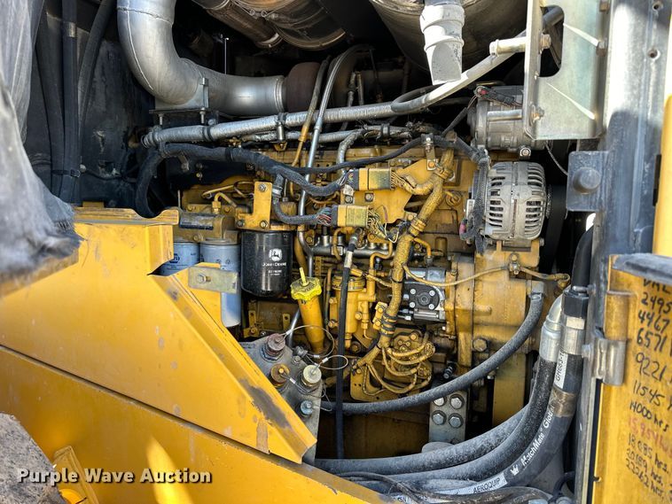 image for item OE9199 2011 John Deere  744K wheel loader