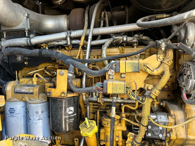 image for item OE9199 2011 John Deere  744K wheel loader