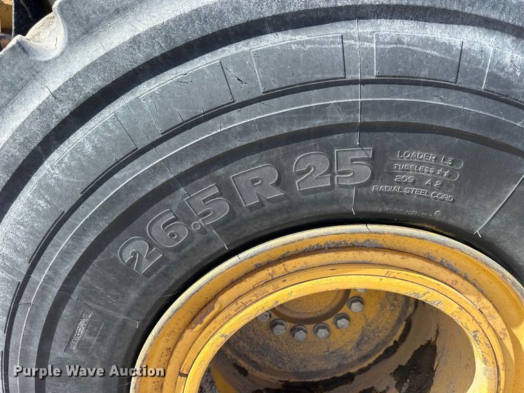 image for item OE9199 2011 John Deere  744K wheel loader