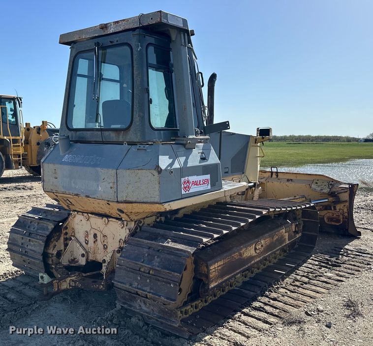 image for item OE9200 1999 Komatsu  D41P-6 dozer