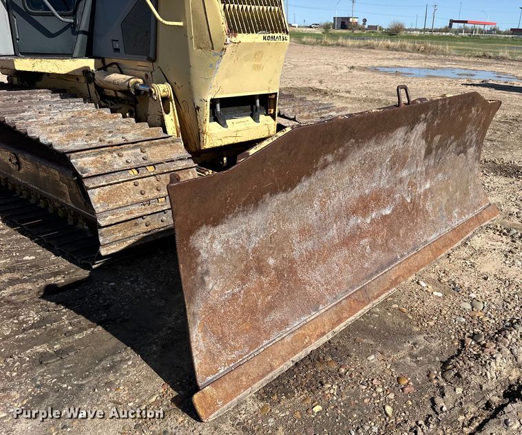 image for item OE9200 1999 Komatsu  D41P-6 dozer