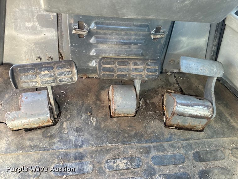 image for item OE9200 1999 Komatsu  D41P-6 dozer