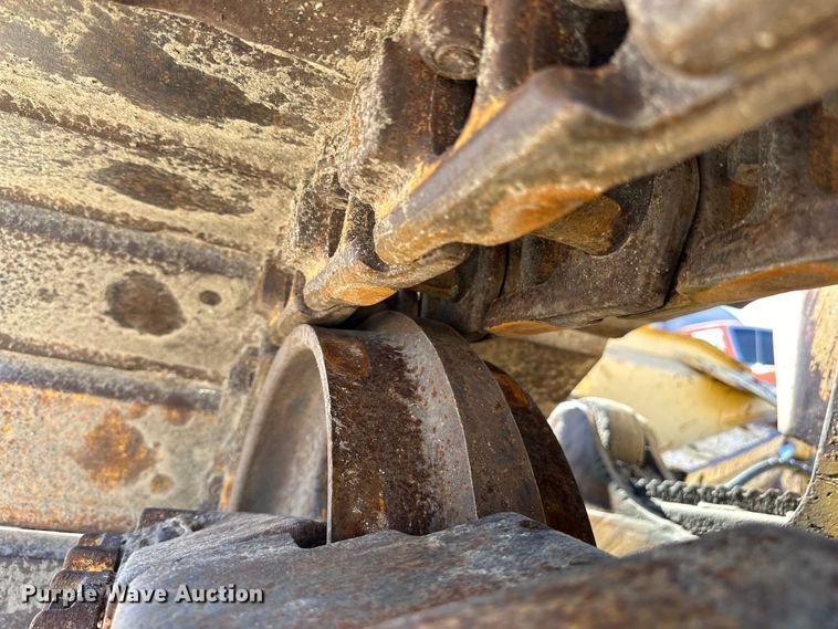 image for item OE9200 1999 Komatsu  D41P-6 dozer