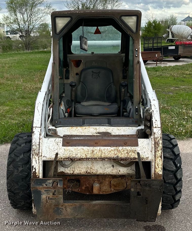 image for item OE9201 2008 Bobcat S185 skid steer loader