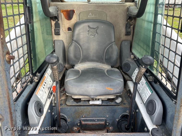 image for item OE9201 2008 Bobcat S185 skid steer loader