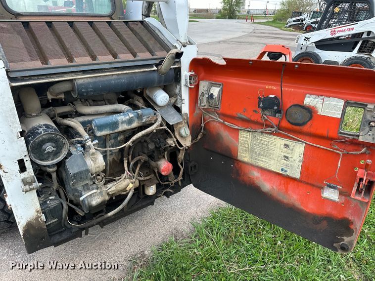 image for item OE9201 2008 Bobcat S185 skid steer loader