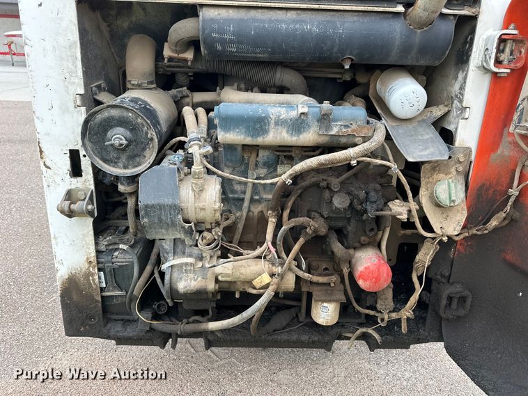 image for item OE9201 2008 Bobcat S185 skid steer loader