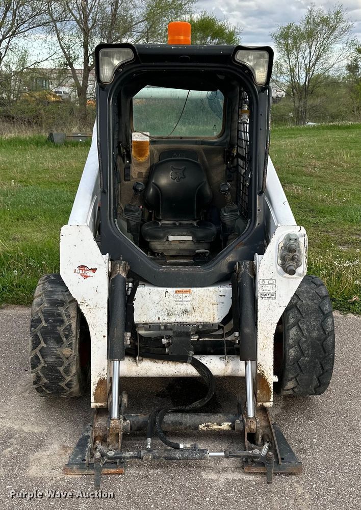 image for item OE9202 2016 Bobcat S590 skid steer loader