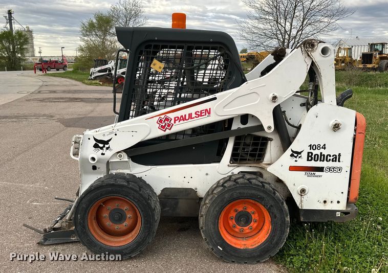 image for item OE9202 2016 Bobcat S590 skid steer loader