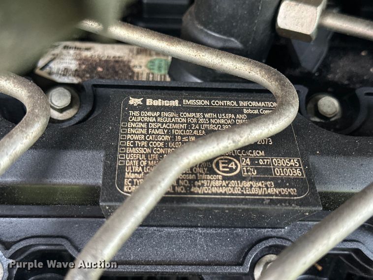 image for item OE9202 2016 Bobcat S590 skid steer loader