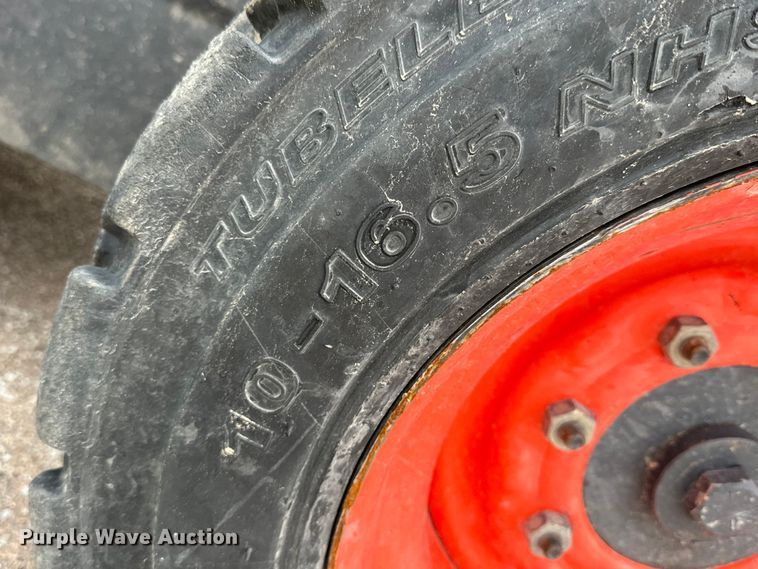 image for item OE9202 2016 Bobcat S590 skid steer loader