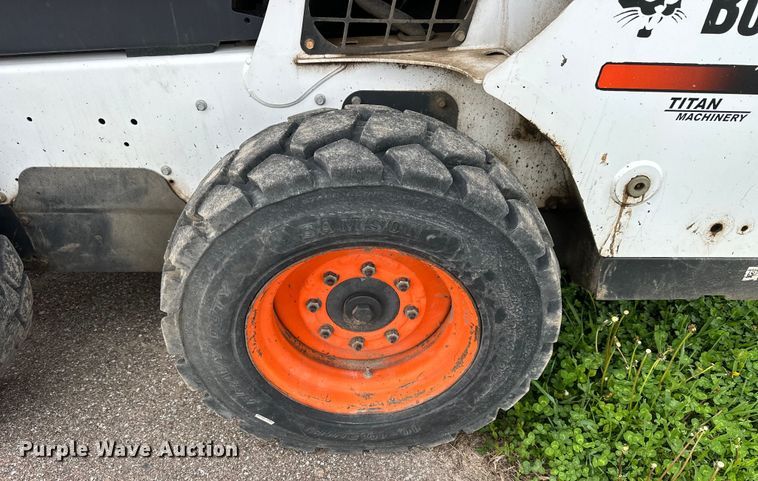 image for item OE9202 2016 Bobcat S590 skid steer loader