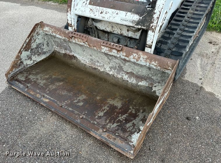 image for item OE9203 2008 Bobcat T190 tracked skid steer loader