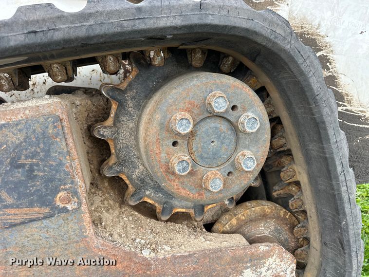 image for item OE9203 2008 Bobcat T190 tracked skid steer loader