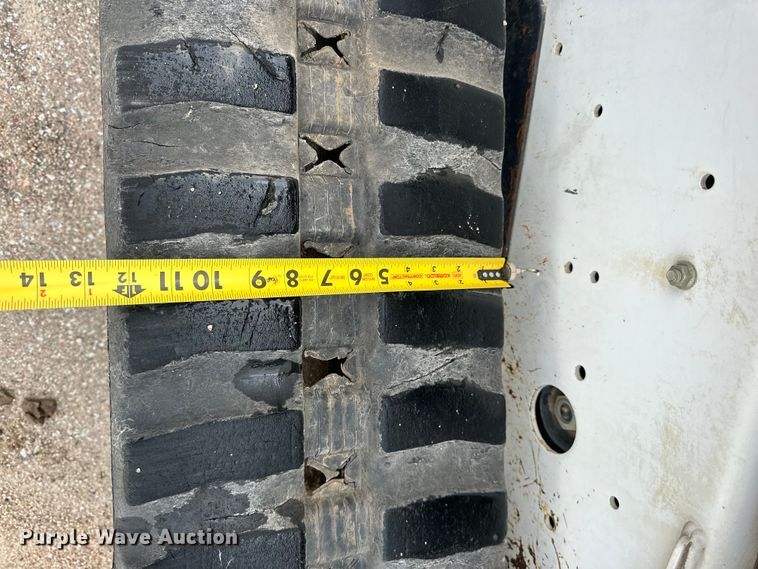 image for item OE9203 2008 Bobcat T190 tracked skid steer loader