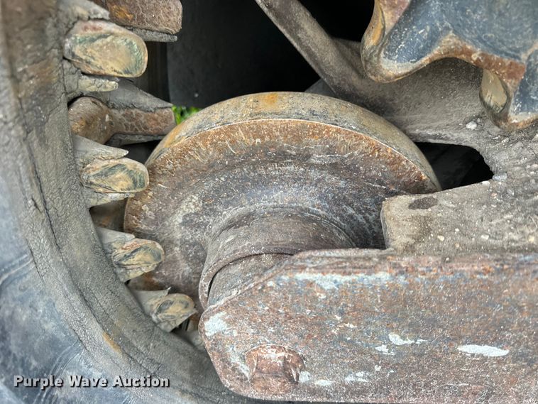 image for item OE9203 2008 Bobcat T190 tracked skid steer loader