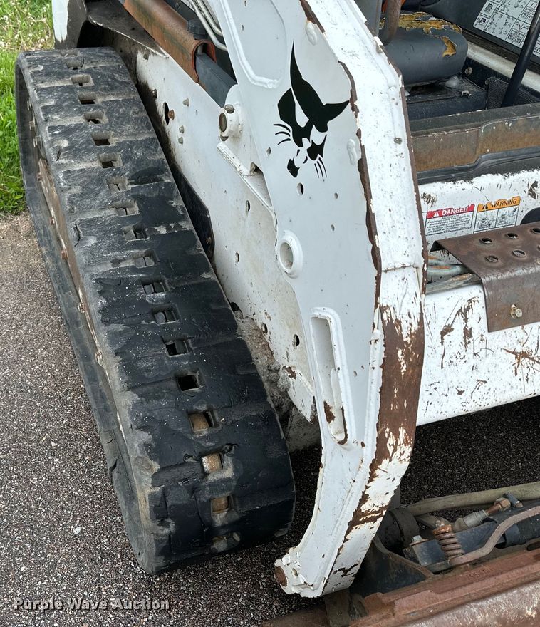 image for item OE9203 2008 Bobcat T190 tracked skid steer loader