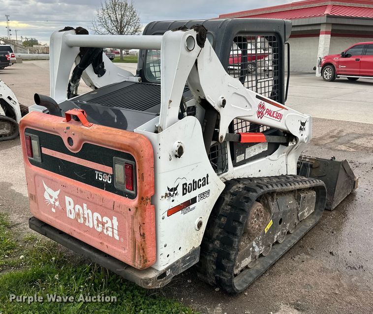 image for item OE9204 2015 Bobcat T590 tracked skid steer loader