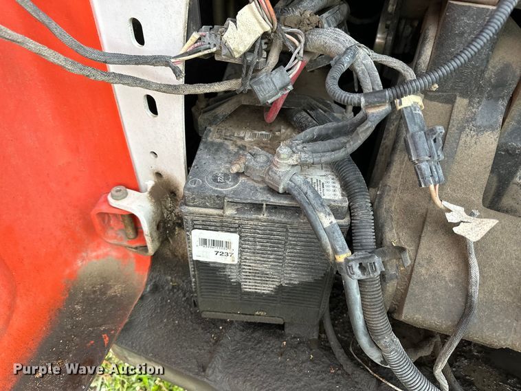 image for item OE9204 2015 Bobcat T590 tracked skid steer loader