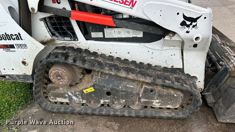 image for item OE9204 2015 Bobcat T590 tracked skid steer loader