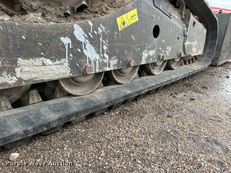 image for item OE9204 2015 Bobcat T590 tracked skid steer loader