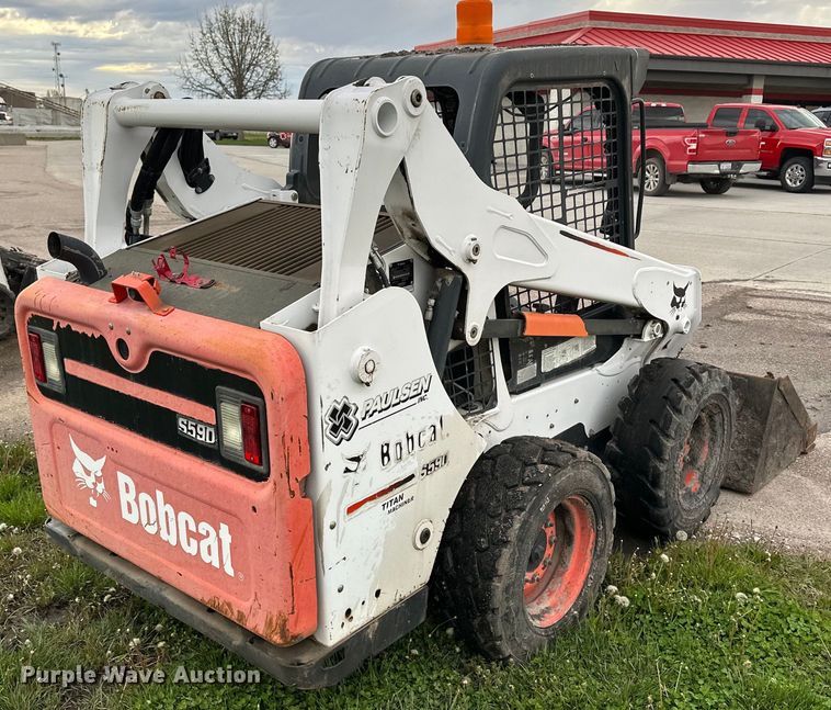 image for item OE9205 2016 Bobcat S590 skid steer loader