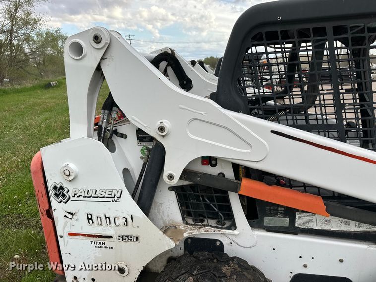 image for item OE9205 2016 Bobcat S590 skid steer loader