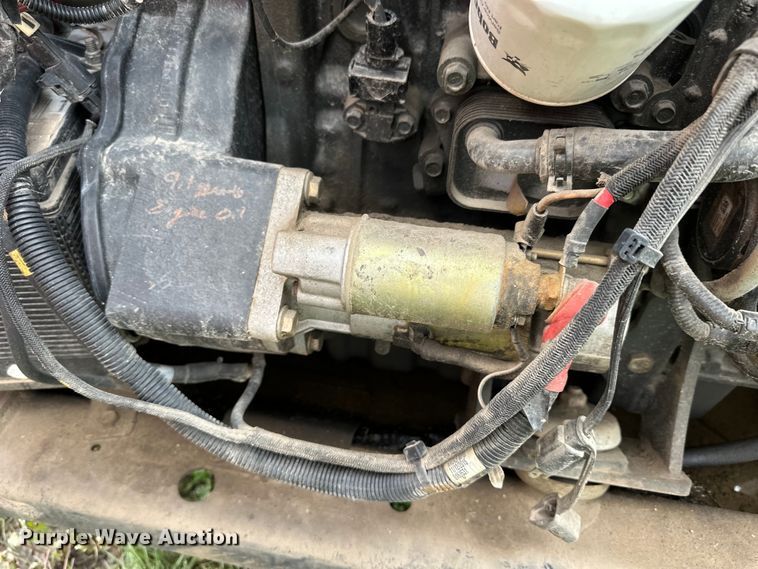 image for item OE9205 2016 Bobcat S590 skid steer loader