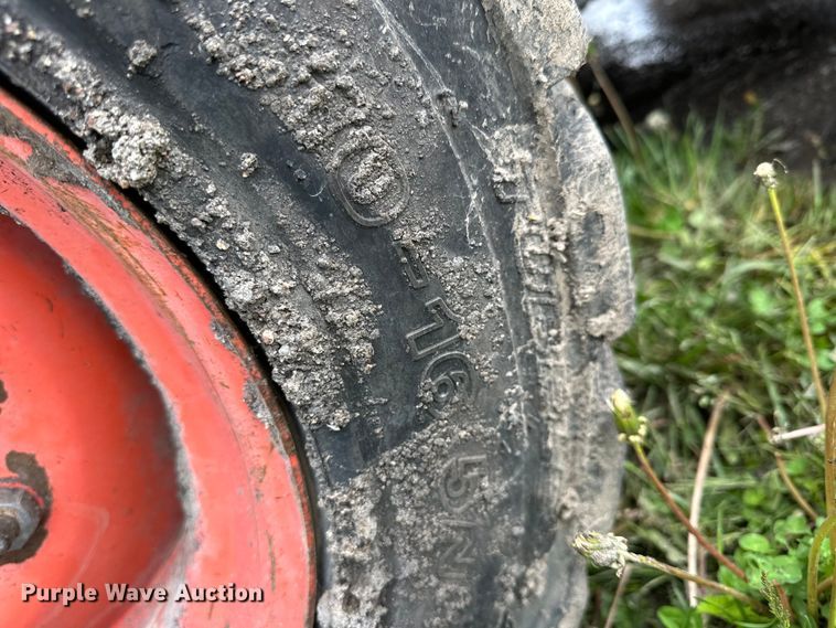 image for item OE9205 2016 Bobcat S590 skid steer loader