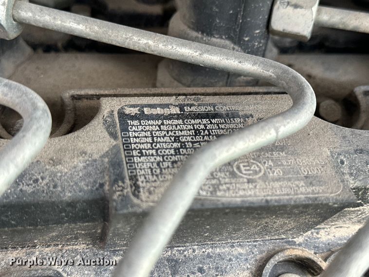 image for item OE9206 2017 Bobcat S590 skid steer loader