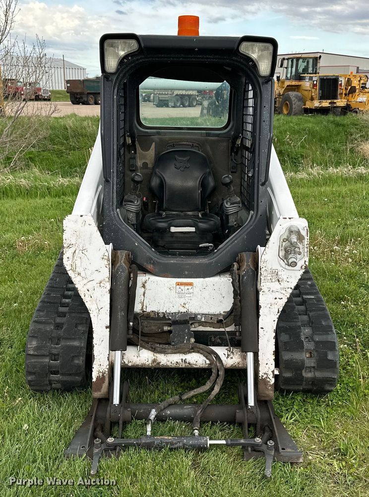 image for item OE9207 2014 Bobcat T590 tracked skid steer loader