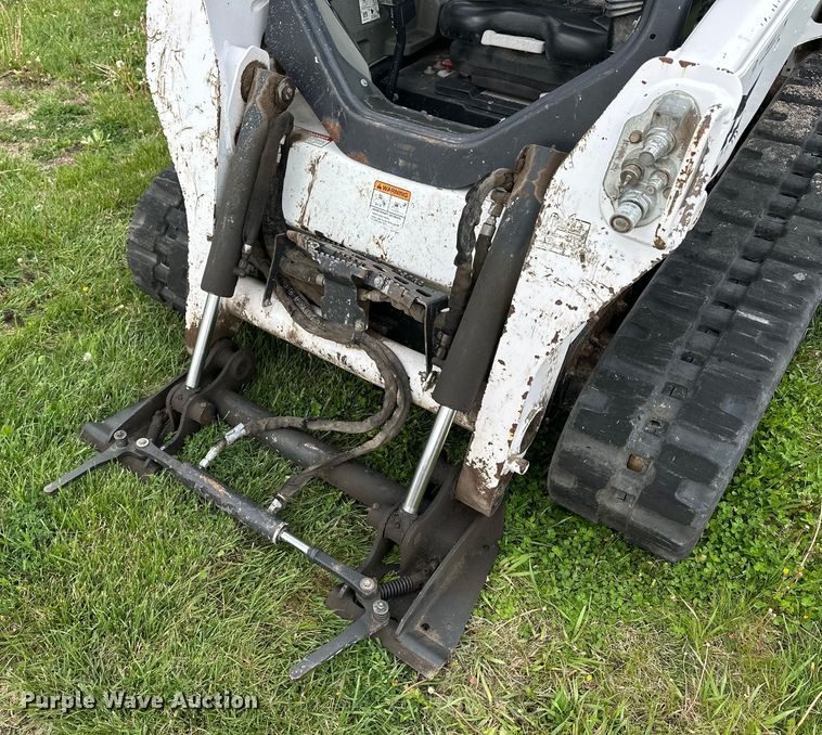 image for item OE9207 2014 Bobcat T590 tracked skid steer loader