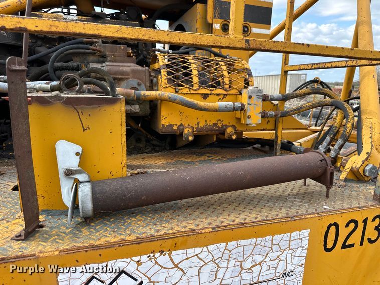 image for item OE9212 1992 CMI TR225 trimmer