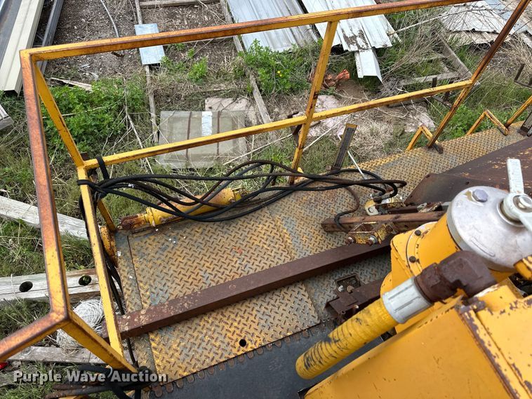 image for item OE9212 1992 CMI TR225 trimmer