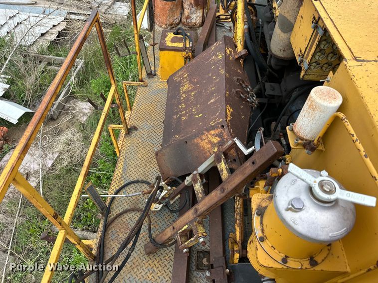 image for item OE9212 1992 CMI TR225 trimmer