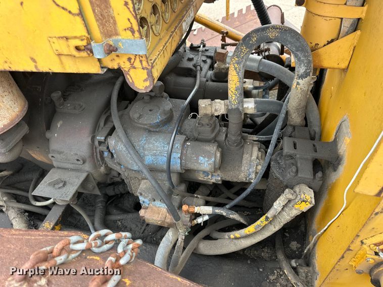 image for item OE9212 1992 CMI TR225 trimmer