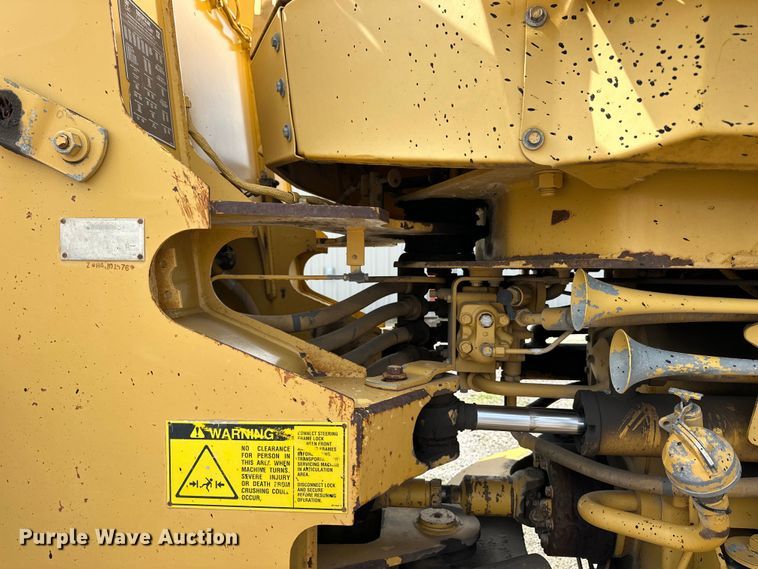 image for item OE9213 1994 Caterpillar  936F wheel loader