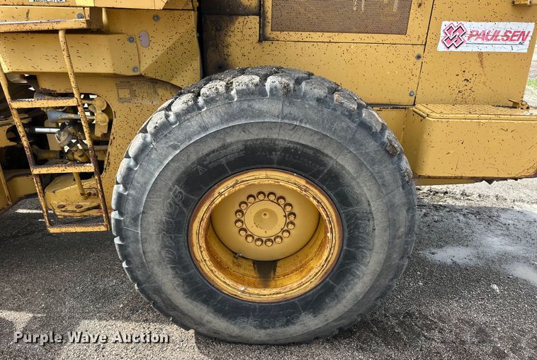 image for item OE9213 1994 Caterpillar  936F wheel loader