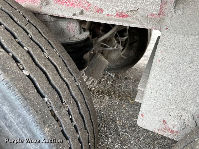 image for item OF9337 2000 Travis end dump trailer