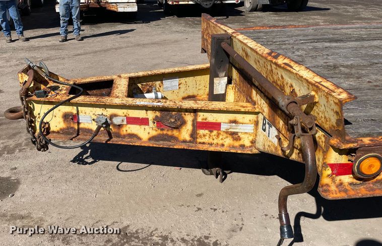 image for item OG9835 1994 Belshe  equipment trailer