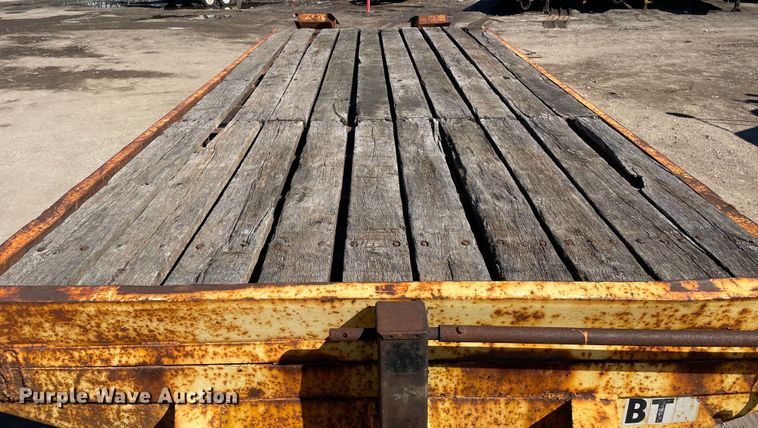 image for item OG9835 1994 Belshe  equipment trailer