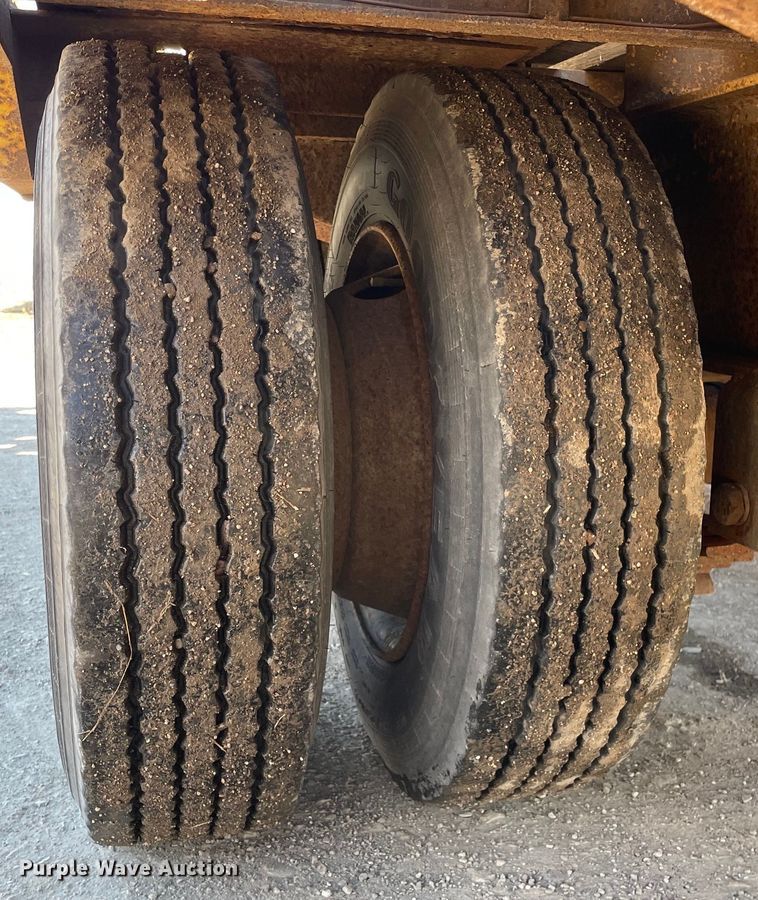 image for item OG9835 1994 Belshe  equipment trailer