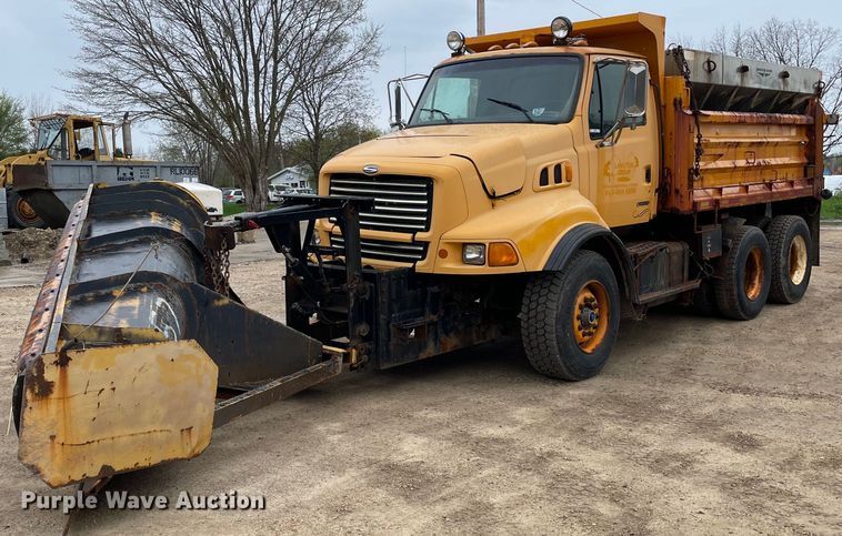 image for item OG9882 2000 Sterling  L8500 dump truck
